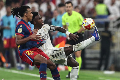 Barca kiếm bẫm nhờ El Clasico